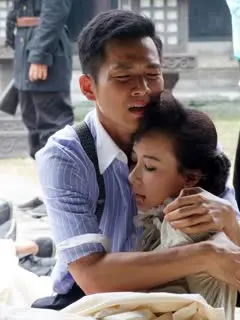 《别说爱我》影评：当沉默成为爱的枷锁，情感的救赎之路在何方？